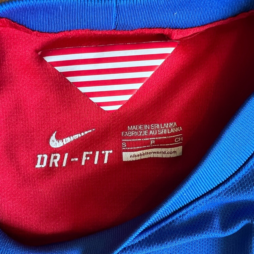 USWNT bomb pop jersey in women’s small - Picture 6 of 8